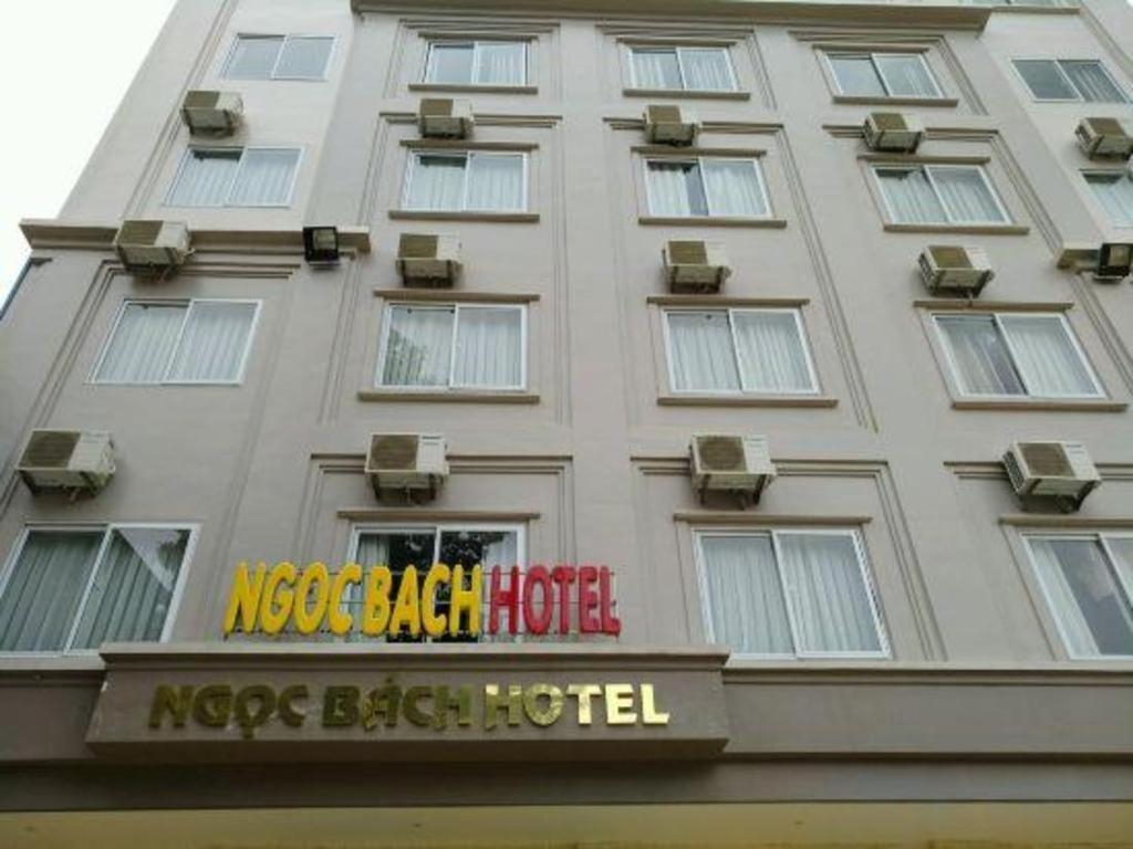 Ngoc Bach Hotel Mai Châu Exterior foto